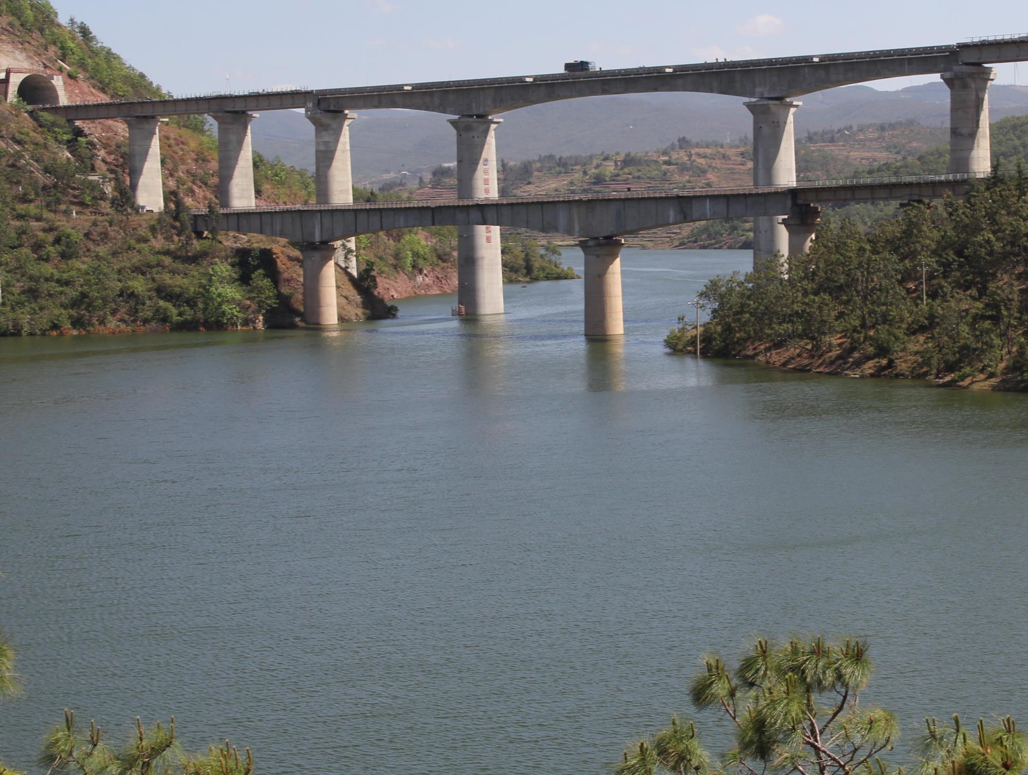 云南祥云縣：干壩子變聚寶盆